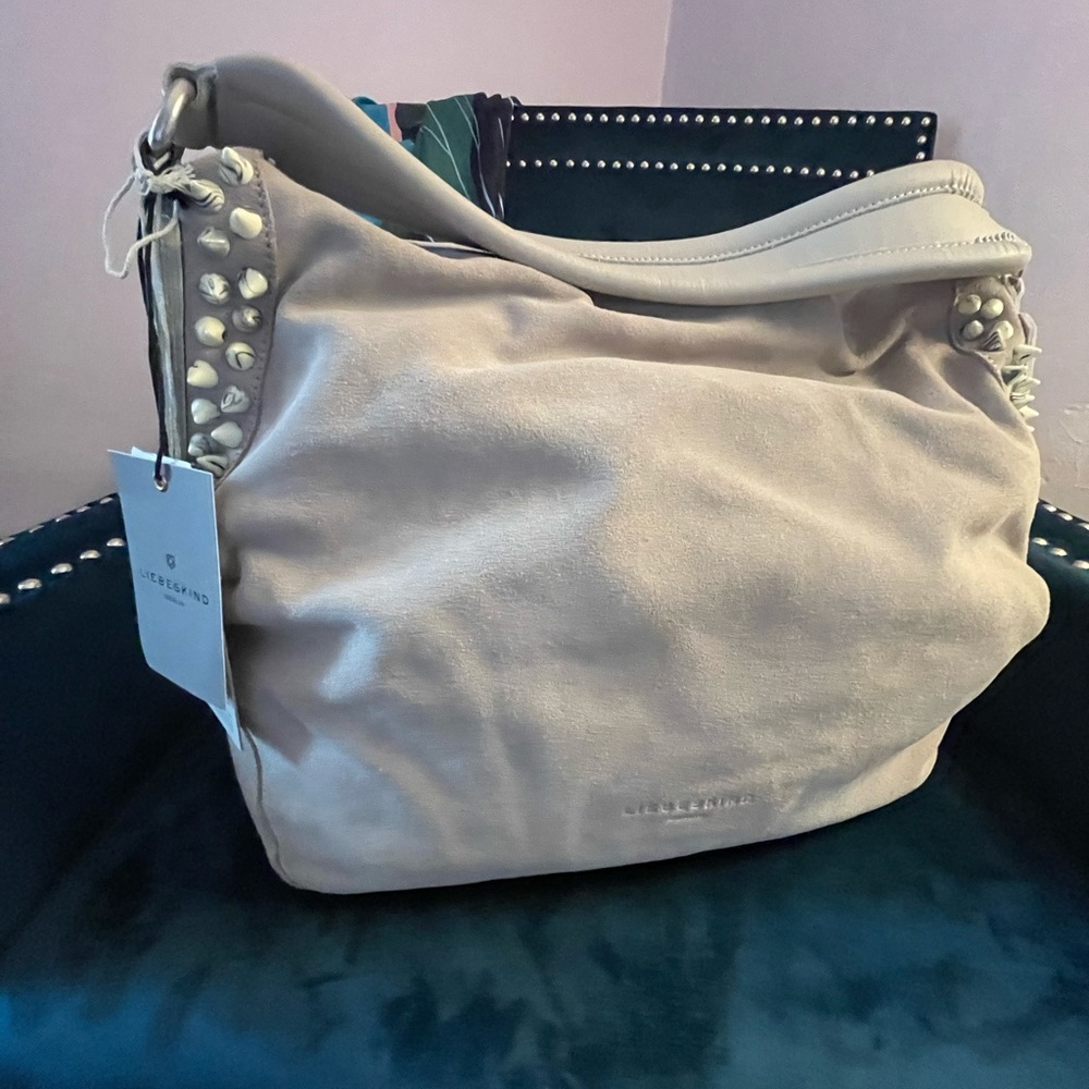 LIEBESKIND BERLIN SHOULDER BAG in Suede leather w/smooth leather strap.